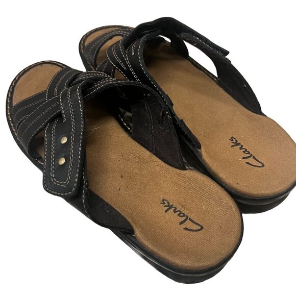 Clarks‎ Women's Criss Cross Vamp Leather Sandals 10M Black Slip-On - Picture 3 of 7
